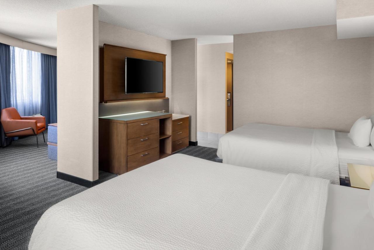 Courtyard By Marriott Minneapolis Downtown Zewnętrze zdjęcie