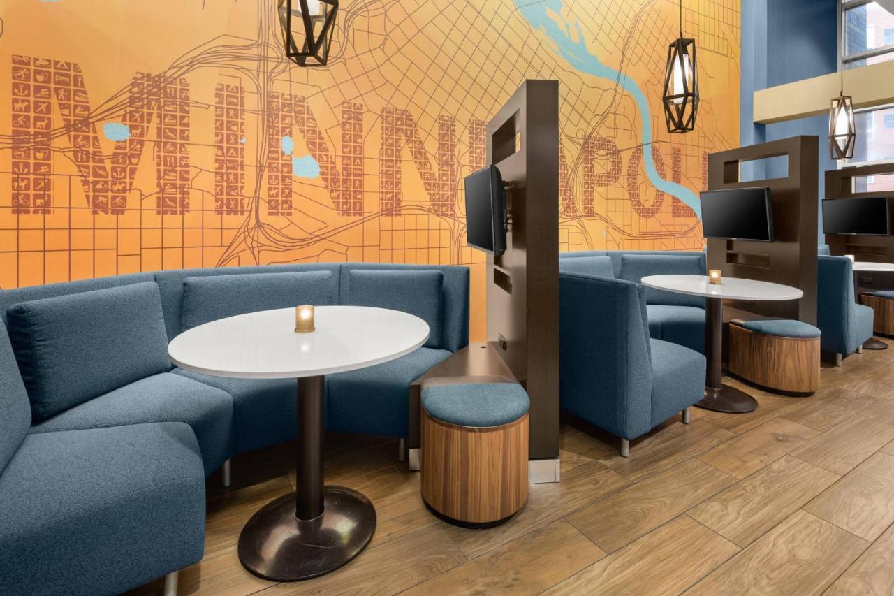 Courtyard By Marriott Minneapolis Downtown Zewnętrze zdjęcie