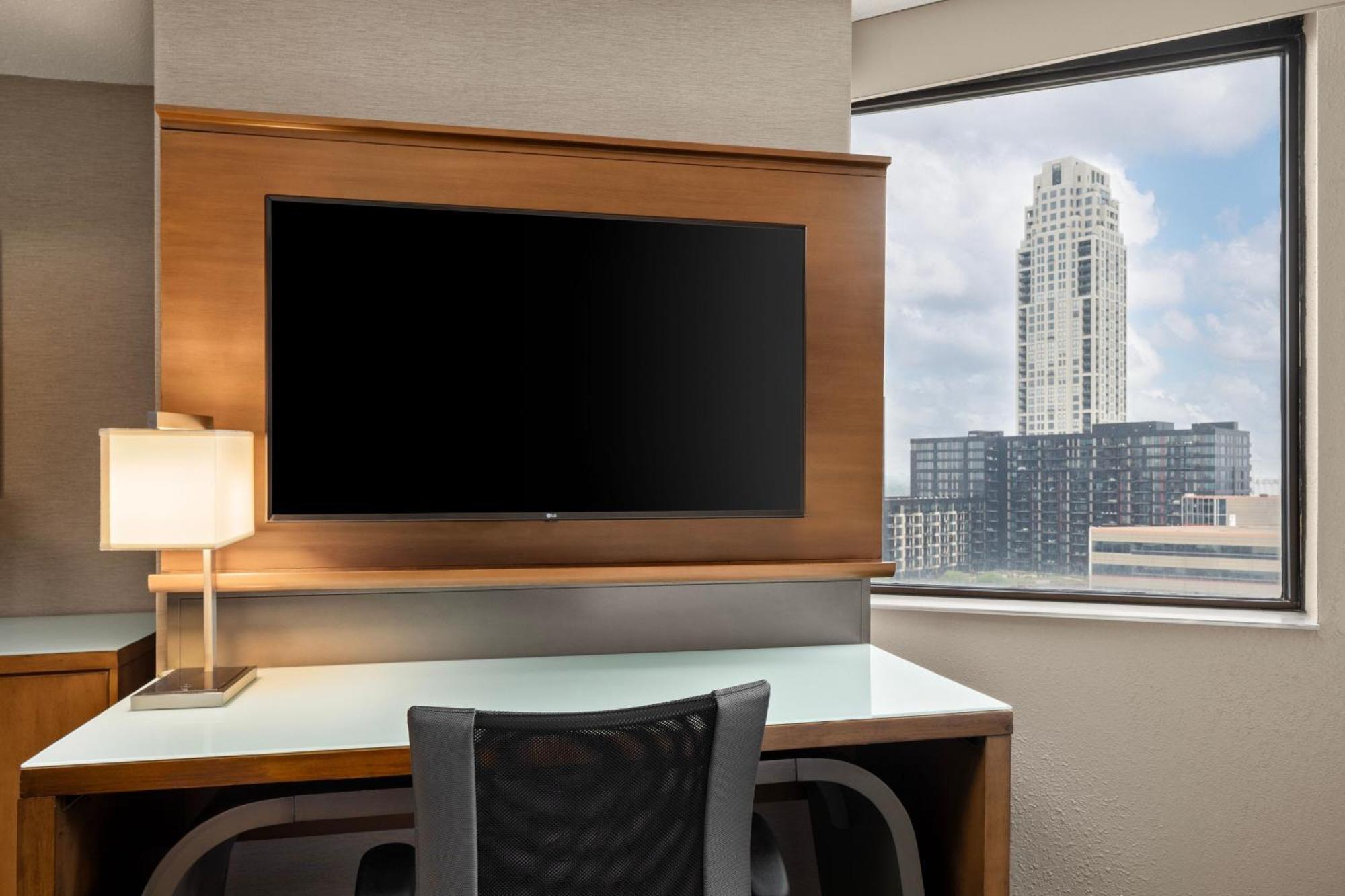 Courtyard By Marriott Minneapolis Downtown Zewnętrze zdjęcie